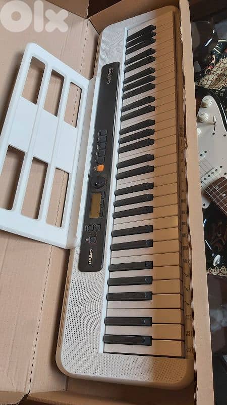 casiotone CTS 200 3