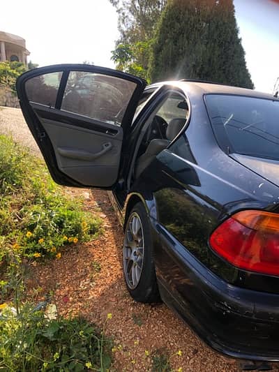 BMW 3-Series 2000