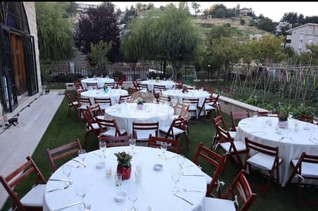 stock tables and chairs with covers and cushions for sale