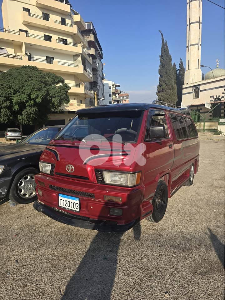 Toyota 1988 4
