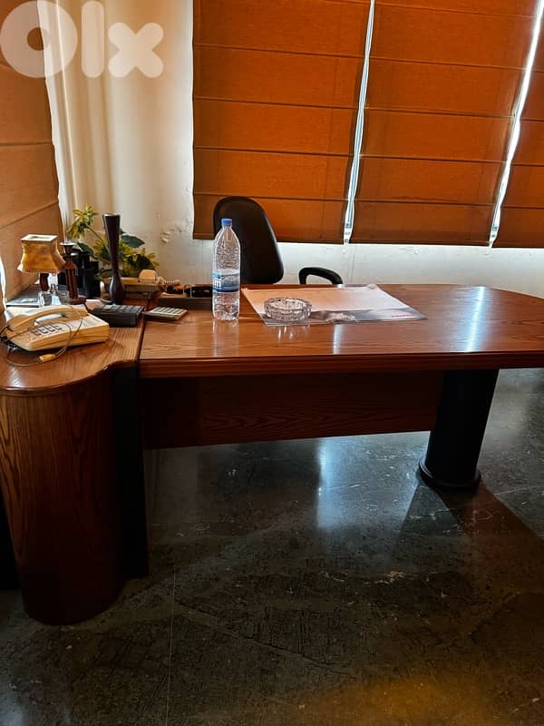 desk office 1