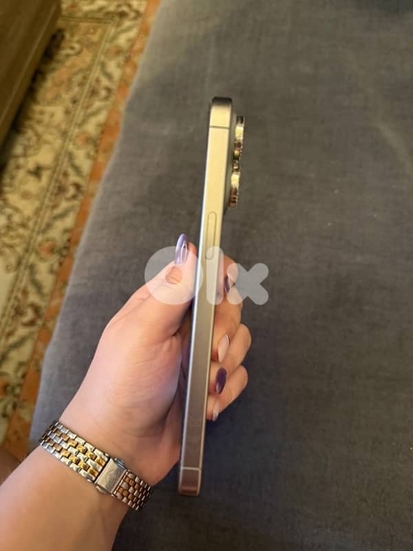 iphone 15 pro max 3
