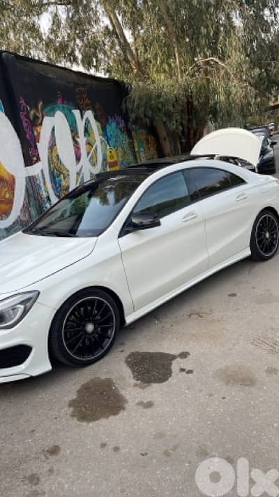 Mercedes-Benz 200 Series 2016