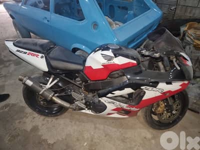 CBR 929 RR