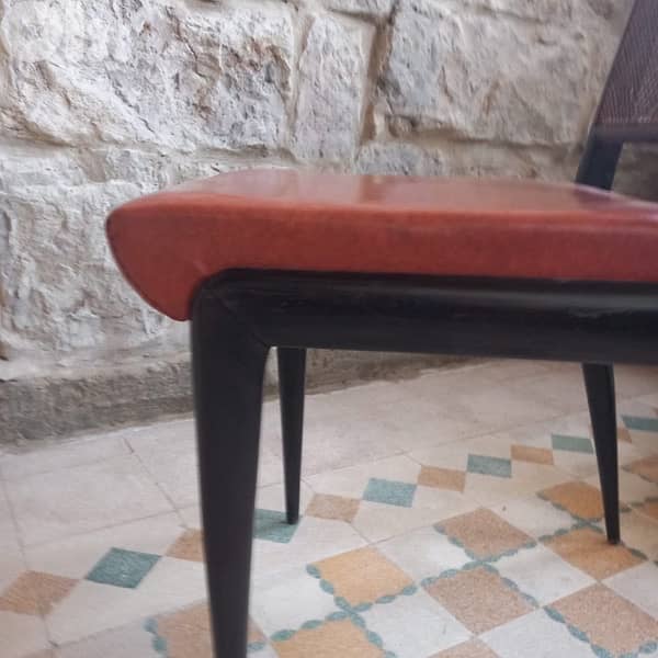 8 chairs 2