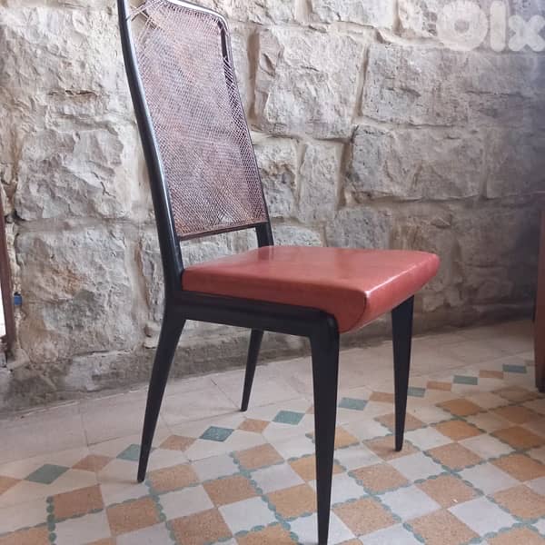 8 chairs 3