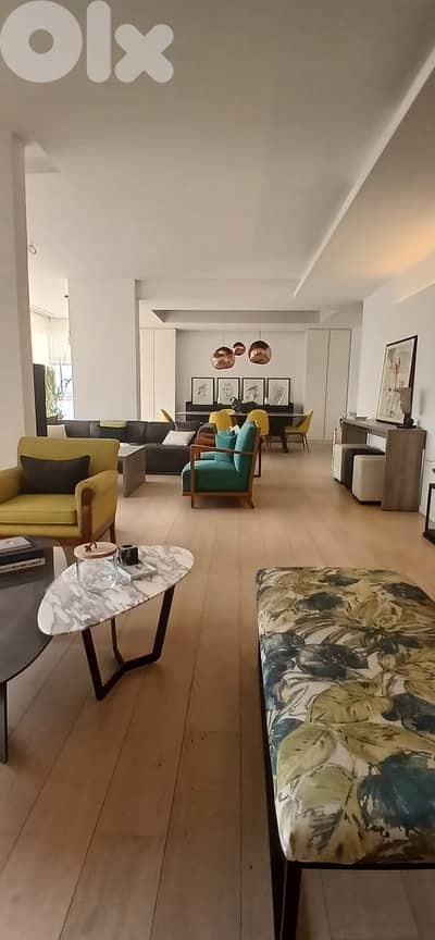 Apartment For Sale in Sioufi