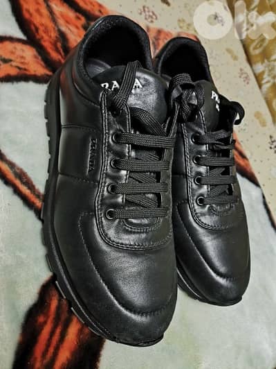 Prada full leather. original not copy