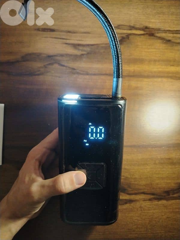 Wireless Tire Pump 3