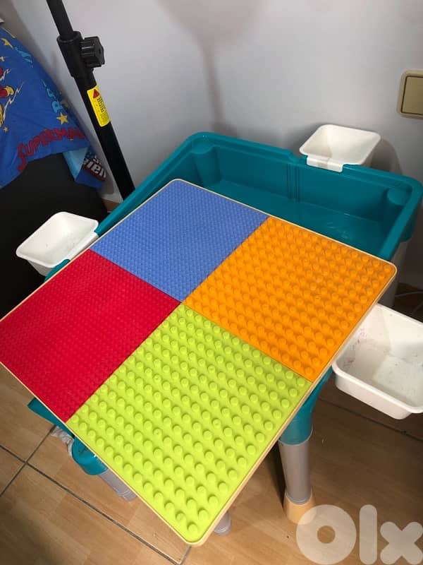 Lego table,plasma Batman car 1