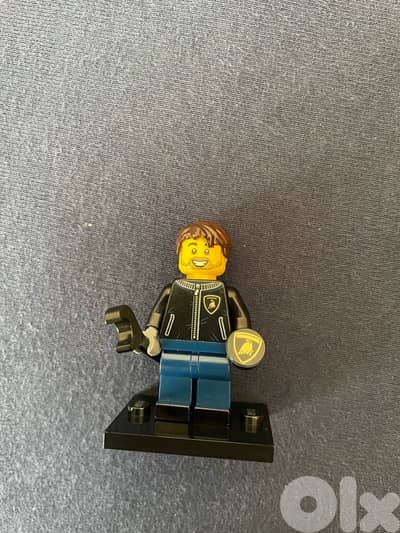 Lego Lamborghini minifigure