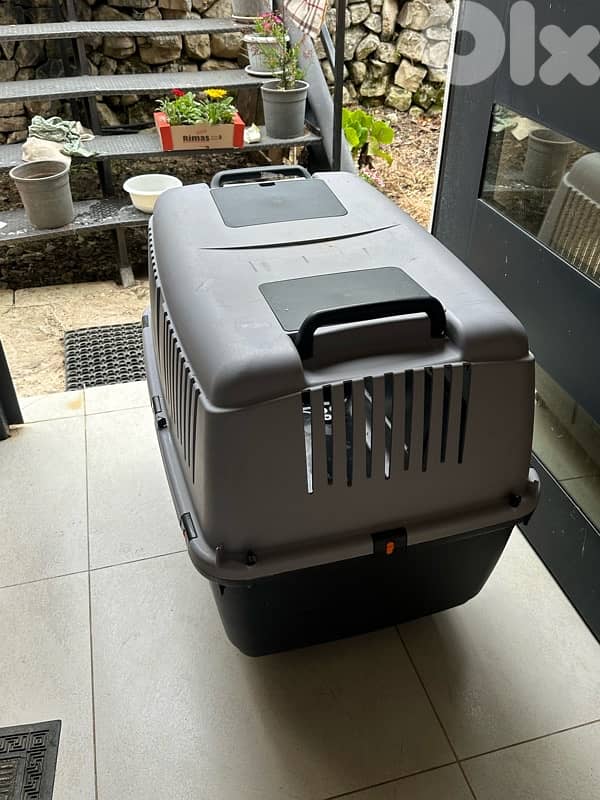 travel dog house 2
