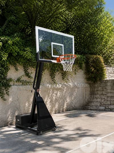 Heavy-Duty Adjustable Basketball Hoop – Professional Outdoor System