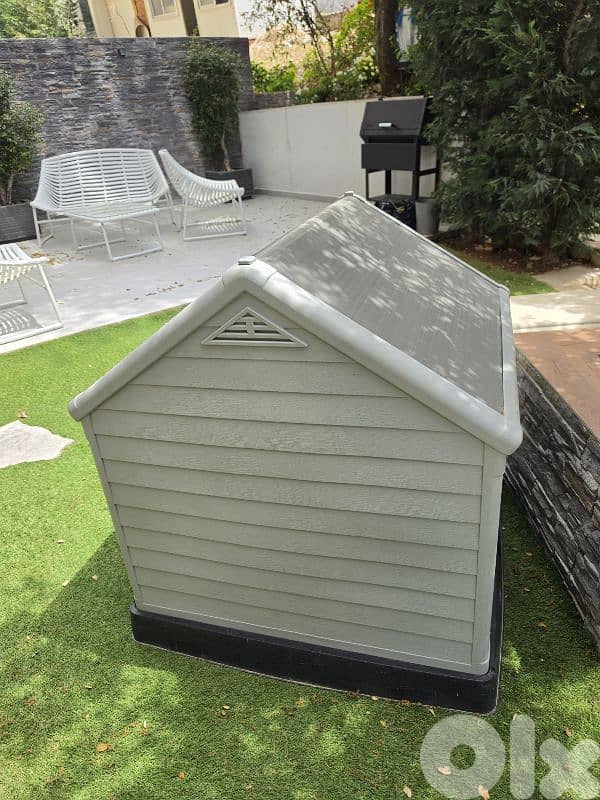 dog house 2