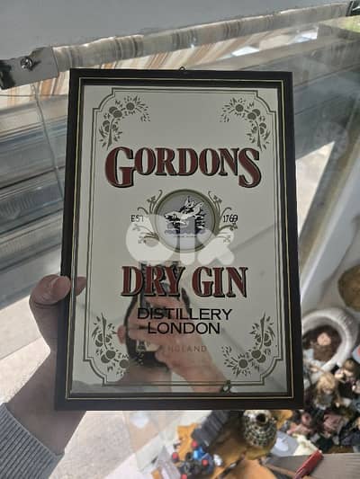Vintage framed Gordon's London Dry Gin advertising mirror
