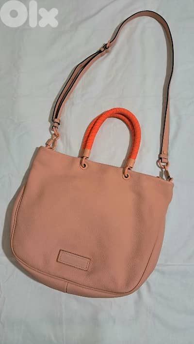 Marc Jacobs leather bag
