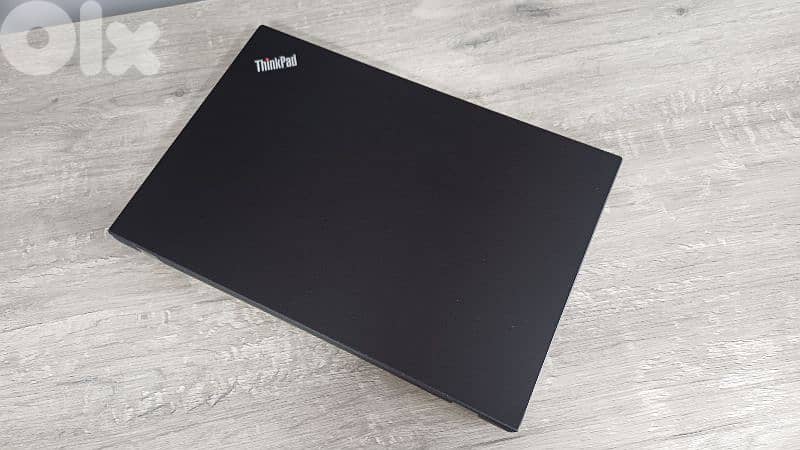 LAPTOP thinkpad T15 touch - core i7 - 2 gb vga 6