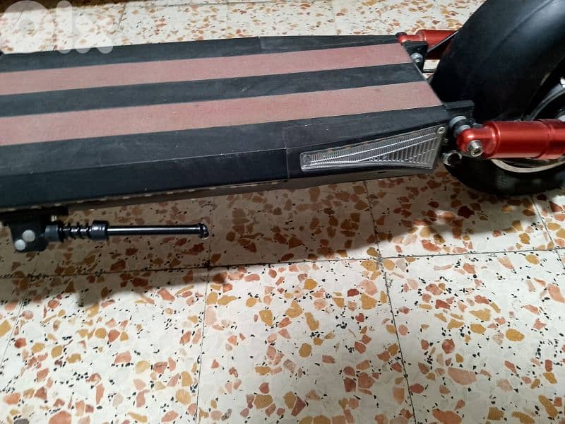 ES502 ELECTRIC SCOOTER 4