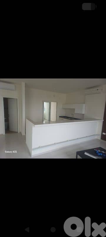 Office in Karantina - Mdawar for rent
