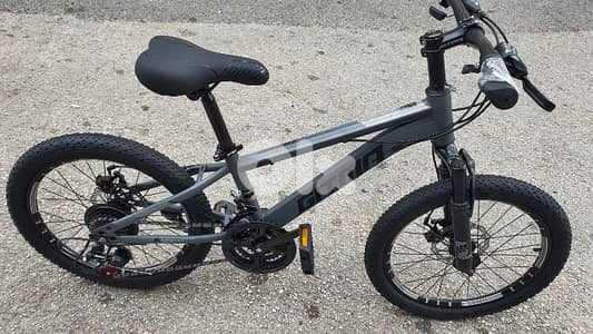 Bike size 20" suitable for kids aged 7-12 years old (brand new)