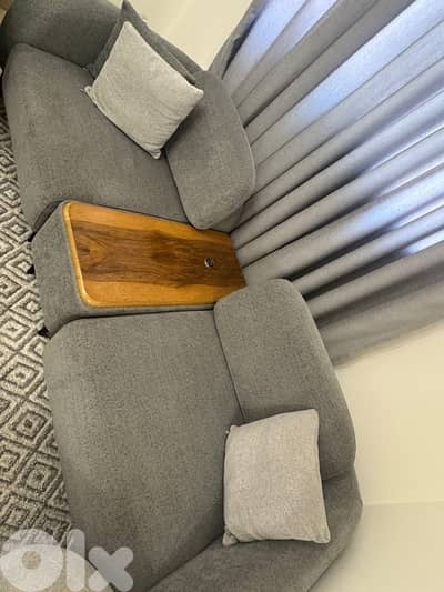 used living room as new