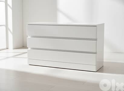 White TV Table with 3 Storage Drawers - Sleek Modern Design