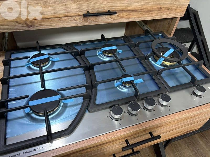 Top+Oven Electro Gas 90cm Stainless توب+فرن أنكستري ألكترو غاز إيطالي 1