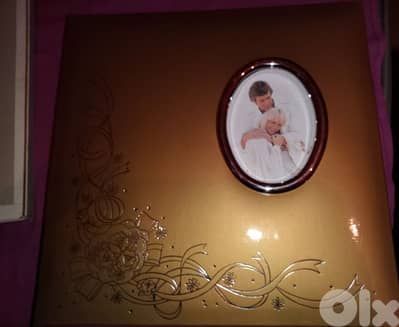 gold Pioneer photo album