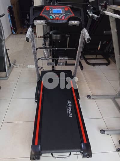 2.5HP, full options,bonanza, automaticall incline & vibration massage