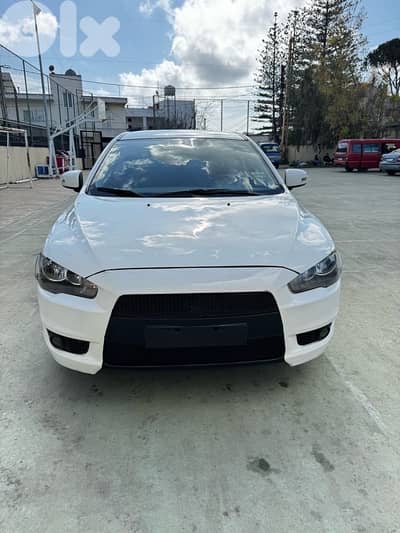 Mitsubishi Lancer 2015 ex gls 1.6 L