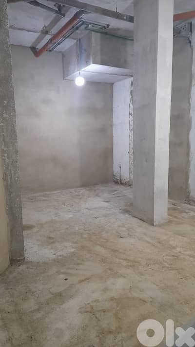 مستودع للايجار في االلويزة  Depot for rent in Louaizeh