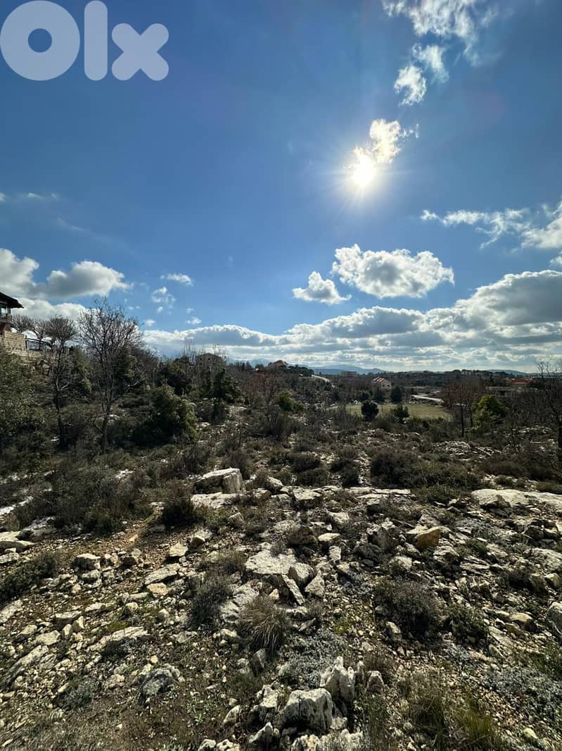 Land for sale in Kfarnabrakhعقار للبيع في كفرنبرخ الشوف 3