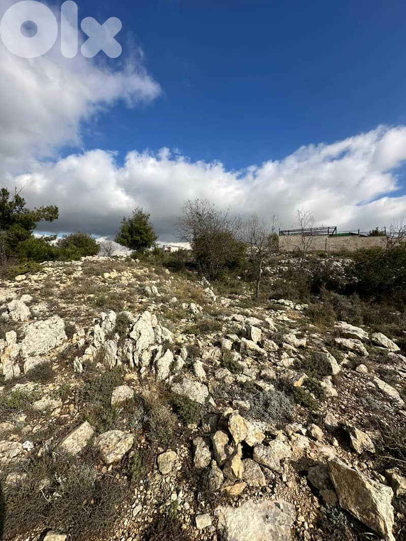Land for sale in Kfarnabrakhعقار للبيع في كفرنبرخ الشوف 4