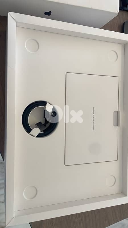 ape macbook max m4 1