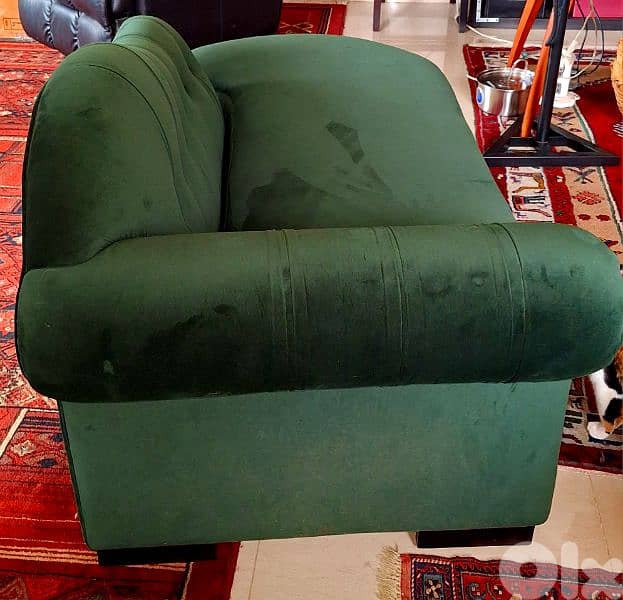 Green velvet Sofa 4
