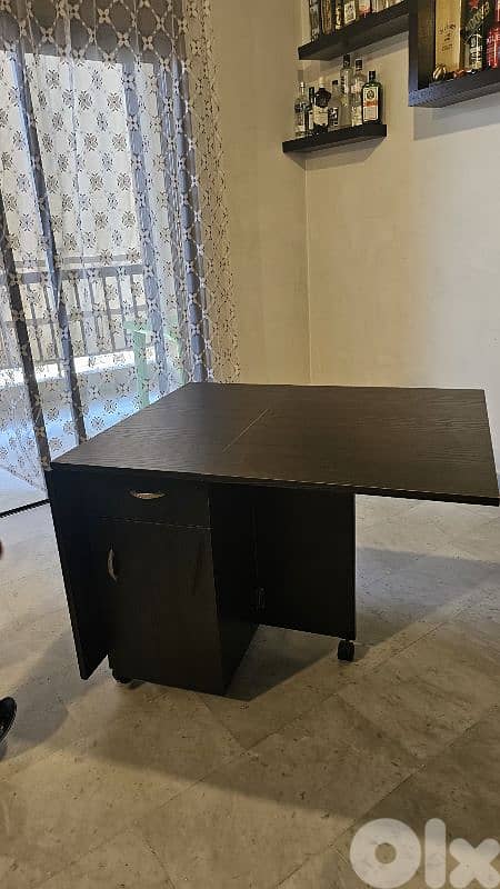 folding table 1