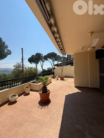 Apartment with TERRACE and open views for RENT in Broumana