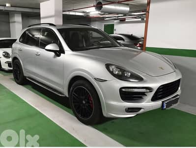 Porsche Cayenne 2013 GTS under Warranty