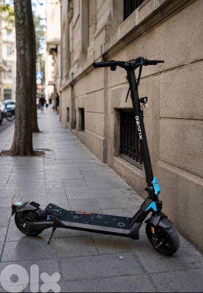 Electric Scooter – Sport Edition (High Performance)