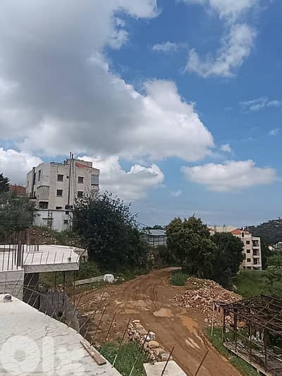 Apartment for sale in Jouret El Ballout شقق للبيع في جورة البلوط