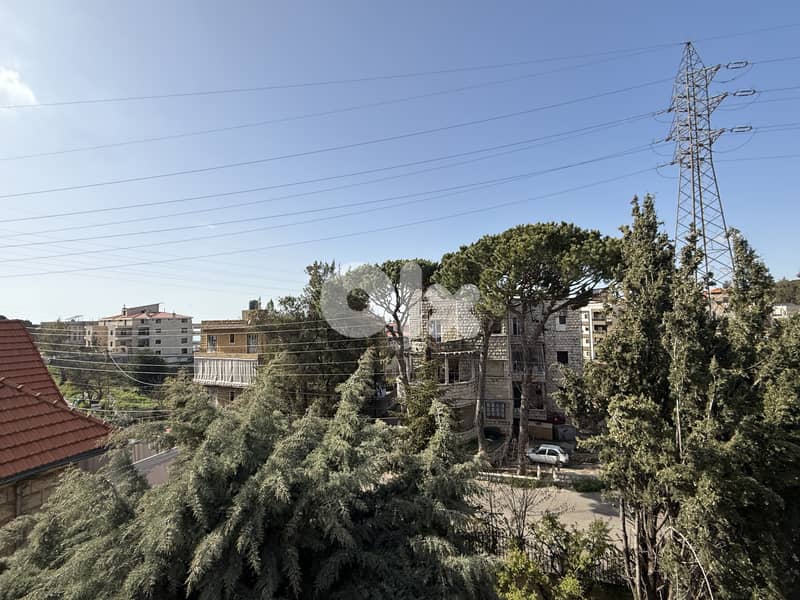 Heritage Building For Sale in Aley Town مبنى للبيع في مدينة عاليه 4