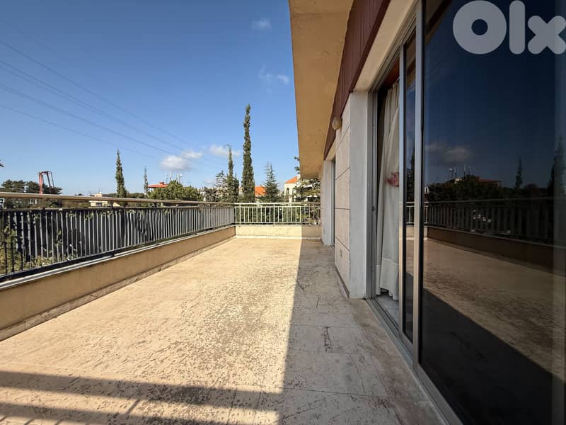 Heritage Building For Sale in Aley Town مبنى للبيع في مدينة عاليه 5