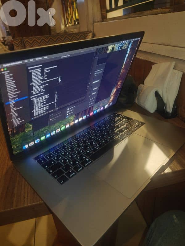 macbook pro 2019 core i9 15inch 6
