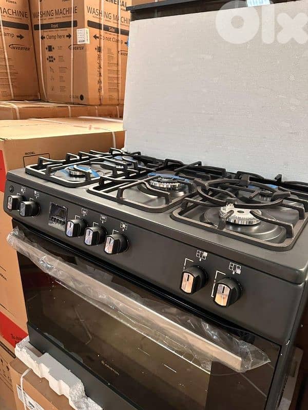 Gas Ariston 90cm Wide Oven فرن غاز أريستون الأصلي فرن عريض 3