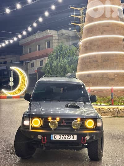 ميتسوبيشي باجيرو 1998