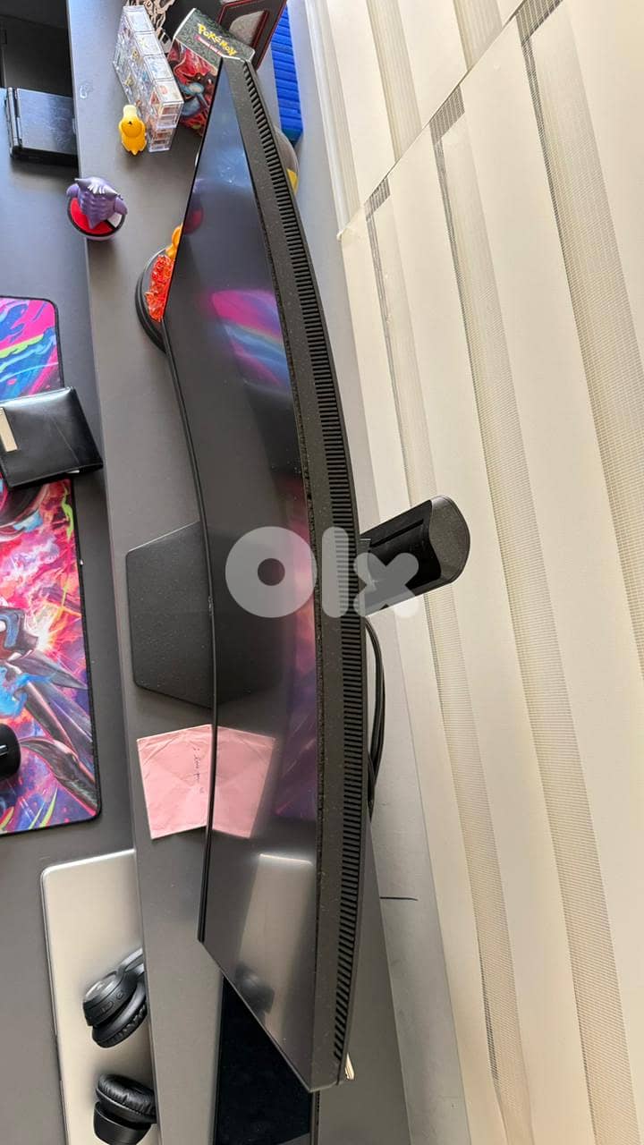 Dell 27” Curved Gaming Monitor 1
