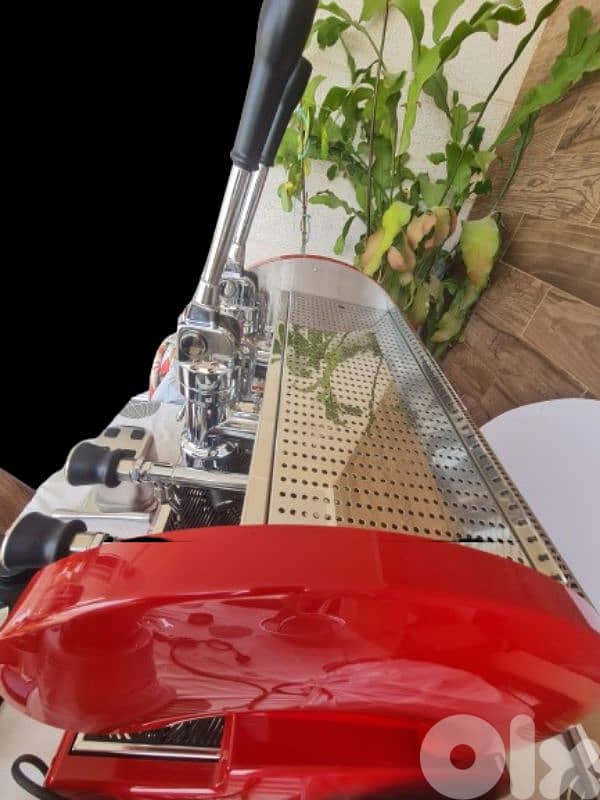 Espresso machine + Coffee grinder + Acc 4