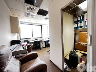 office for sale in sin el fil مكتب للبيع في سن الفيل