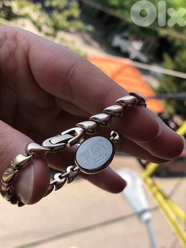 Citizen women's bracelet watch, a rare find ساعة يد نسائية من ماركة 6