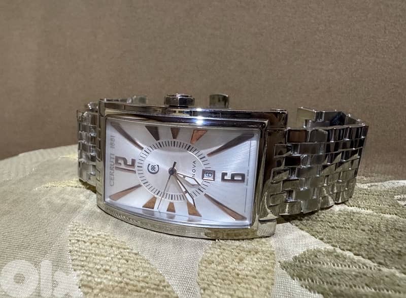 CERRUTI WATCH 43MM with box ساعة مش مستعملي من قبل ولا مره 1